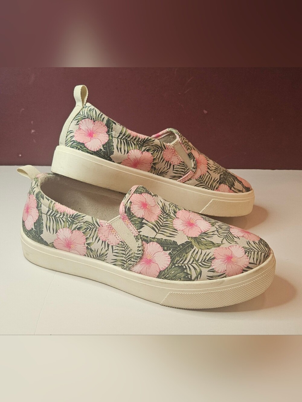 Skechers Women's Street Poppy - Tropic'gal - Size 8.5 US - Pink Green Floral